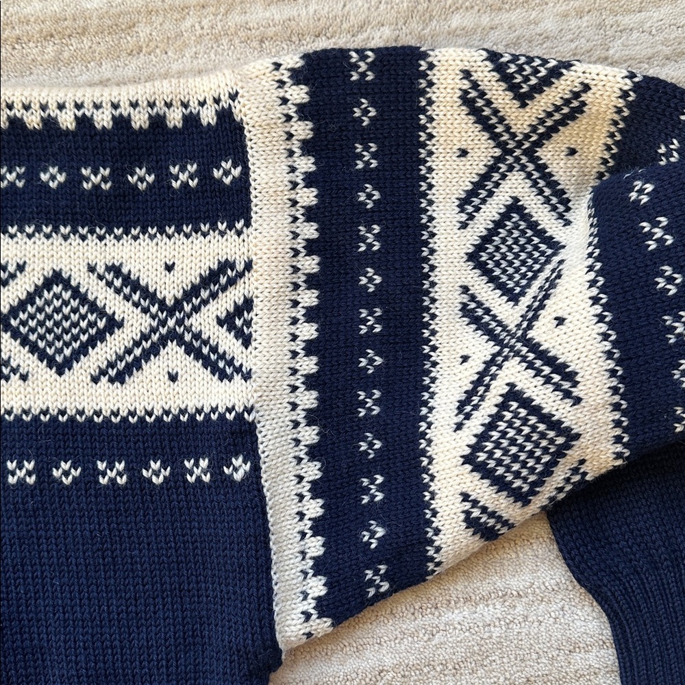 Dale of Norway Navy and White Crewneck Sweater - Picture 8 of 16